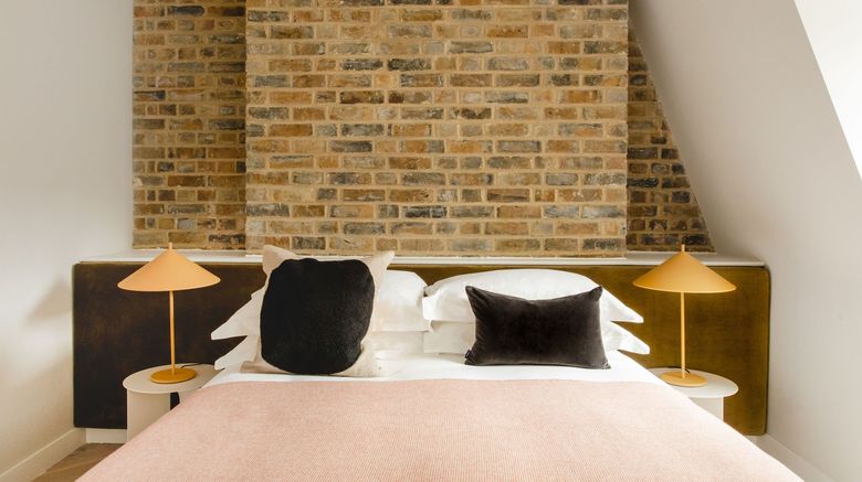 <b>74 78 Marylebone Lane Room</b>. Images powered by <a href="https://www.leonardoworldwide.com/" title="Leonardo Worldwide" target="_blank">Leonardo</a>.