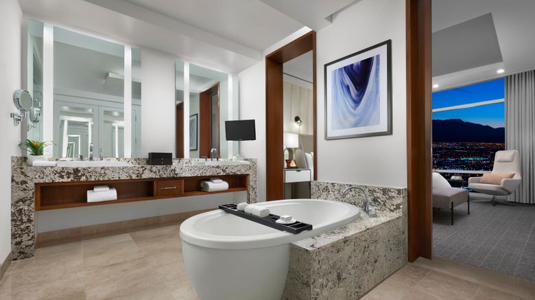 <b>Aria Sky Suites Room</b>. Images powered by <a href="https://www.leonardoworldwide.com/" title="Leonardo Worldwide" target="_blank">Leonardo</a>.