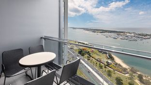 Meriton Suites Southport