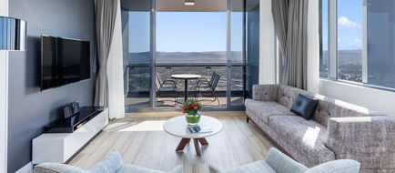 Meriton Suites Southport Suite