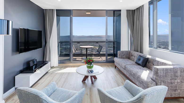 <b>Meriton Suites Southport Suite</b>. Images powered by <a href="https://www.leonardoworldwide.com/" title="Leonardo Worldwide" target="_blank">Leonardo</a>.