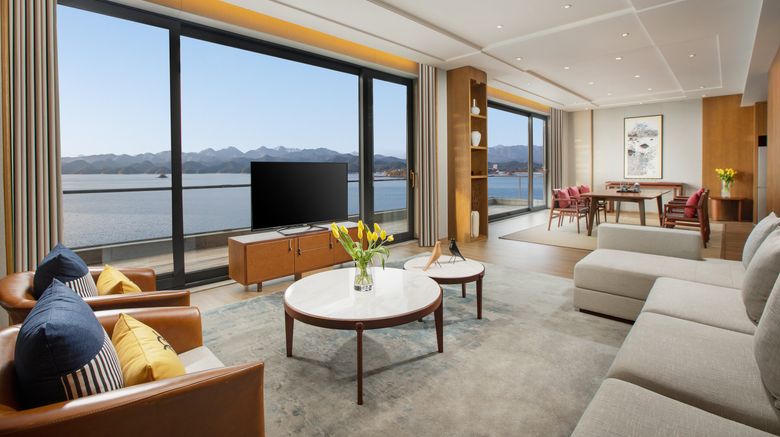 <b>voco Thousand Island Lake Suite</b>. Images powered by <a href="https://www.leonardoworldwide.com/" title="Leonardo Worldwide" target="_blank">Leonardo</a>.