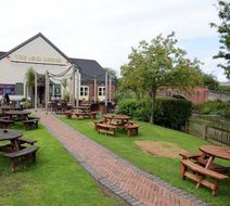 Lockkeeper Marston's Inns Exterior
