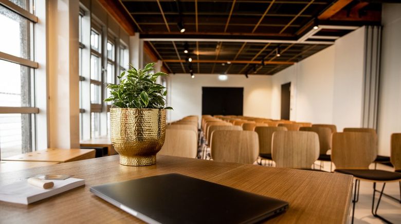 <b>GINN Hotel Hamburg Elbspeicher Meeting</b>. Images powered by <a href="https://www.leonardoworldwide.com/" title="Leonardo Worldwide" target="_blank">Leonardo</a>.