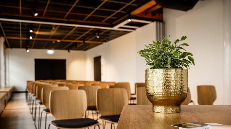 <b>GINN Hotel Hamburg Elbspeicher Meeting</b>. Images powered by <a href="https://www.leonardoworldwide.com/" title="Leonardo Worldwide" target="_blank">Leonardo</a>.