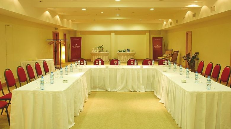 <b>Los Cauquenes Ushuaia Meeting</b>. Images powered by <a href="https://www.leonardoworldwide.com/" title="Leonardo Worldwide" target="_blank">Leonardo</a>.