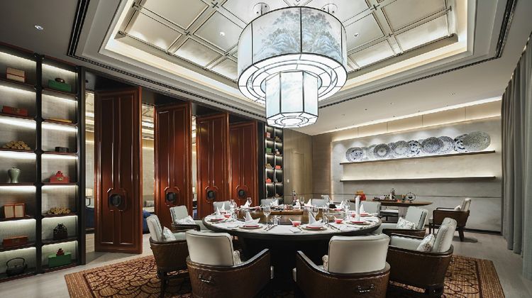 HUALUXE Nanjing Yangtze River Restaurant