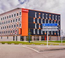 easyHotel Charles de Gaulle Villepinte Exterior
