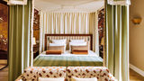 <b>Saint James Paris Room</b>. Images powered by <a href="https://www.leonardoworldwide.com/" title="Leonardo Worldwide" target="_blank">Leonardo</a>.