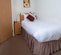 Pettifers Freehouse Hotel Room