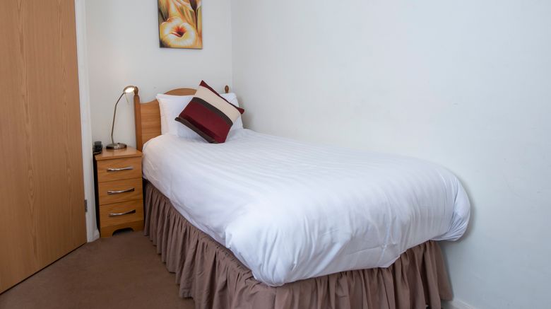 <b>Pettifers Freehouse Hotel Room</b>. Images powered by <a href="https://www.leonardoworldwide.com/" title="Leonardo Worldwide" target="_blank">Leonardo</a>.