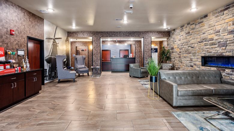 <b>Cobblestone Hotel & Suites Little Chute Lobby</b>. Images powered by <a href="https://www.leonardoworldwide.com/" title="Leonardo Worldwide" target="_blank">Leonardo</a>.