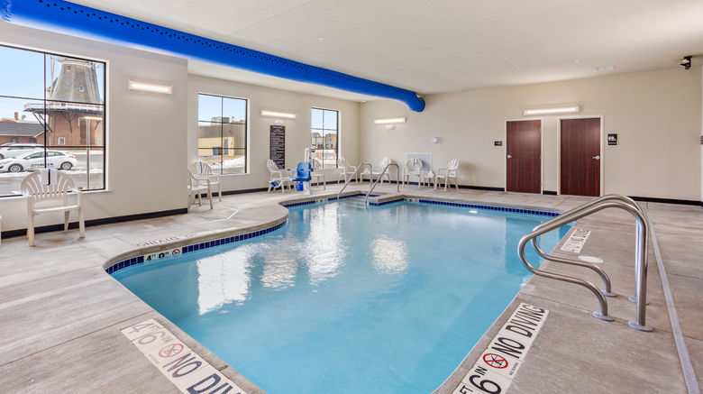 <b>Cobblestone Hotel & Suites Little Chute Pool</b>. Images powered by <a href="https://www.leonardoworldwide.com/" title="Leonardo Worldwide" target="_blank">Leonardo</a>.
