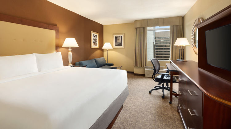 Crowne Plaza Washington National Airport Room