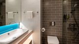 Holiday Inn Exp Cambridge West-Cambourne Room