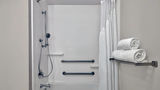<b>Holiday Inn Express & Suites Kansas City Room</b>. Images powered by <a href="https://www.leonardoworldwide.com/" title="Leonardo Worldwide" target="_blank">Leonardo</a>.
