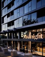 Midnight Hotel, Autograph Collection