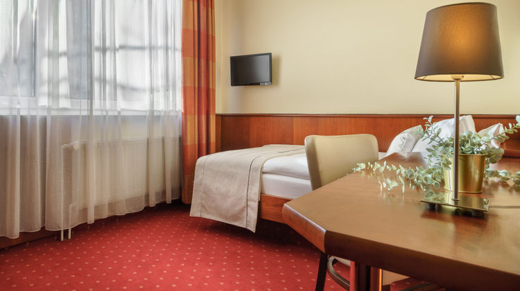 Novum Hotel Hagemann Hamburg Room