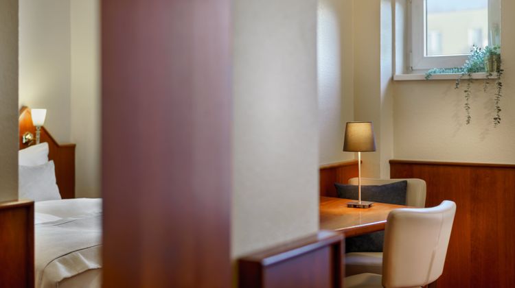 Novum Hotel Hagemann Hamburg Room
