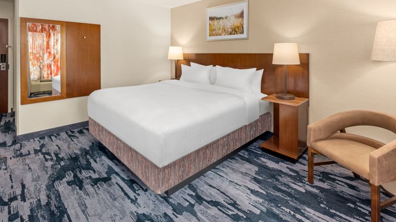 <b>Fairfield Inn San Antonio Market Square Room</b>. Images powered by <a href="https://www.leonardoworldwide.com/" title="Leonardo Worldwide" target="_blank">Leonardo</a>.
