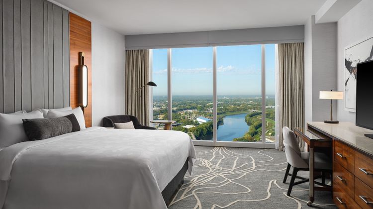 JW Marriott Indianapolis Room