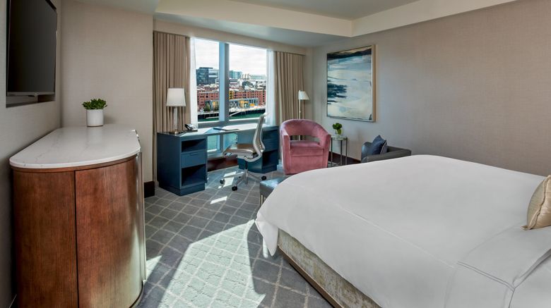 <b>InterContinental Boston Room</b>. Images powered by <a href="https://www.leonardoworldwide.com/" title="Leonardo Worldwide" target="_blank">Leonardo</a>.