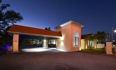 Golden Host Resort
