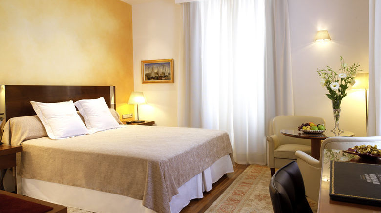 <b>Mirador De Dalt Vila Room</b>. Images powered by <a href="https://www.leonardoworldwide.com/" title="Leonardo Worldwide" target="_blank">Leonardo</a>.