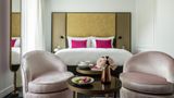<b>Fauchon L'Hotel Suite</b>. Images powered by <a href="https://www.leonardoworldwide.com/" title="Leonardo Worldwide" target="_blank">Leonardo</a>.