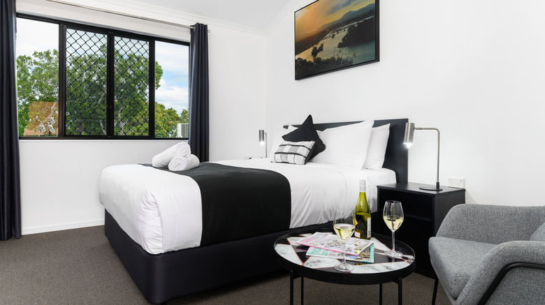 <b>CQ Motel Gladstone Room</b>. Images powered by <a href="https://www.leonardoworldwide.com/" title="Leonardo Worldwide" target="_blank">Leonardo</a>.