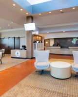 Holiday Inn Hotel & Suites