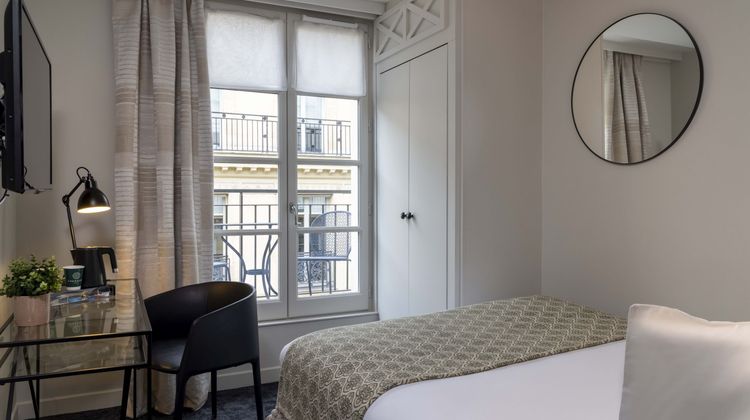 Helios Opera Hotel Room