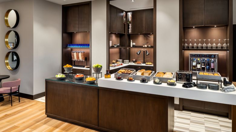 <b>Sheraton Gateway Hotel Toronto Airport Restaurant</b>. Images powered by <a href="https://www.leonardoworldwide.com/" title="Leonardo Worldwide" target="_blank">Leonardo</a>.
