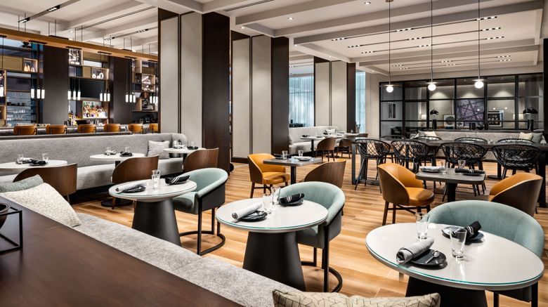 <b>Sheraton Gateway Hotel Toronto Airport Restaurant</b>. Images powered by <a href="https://www.leonardoworldwide.com/" title="Leonardo Worldwide" target="_blank">Leonardo</a>.