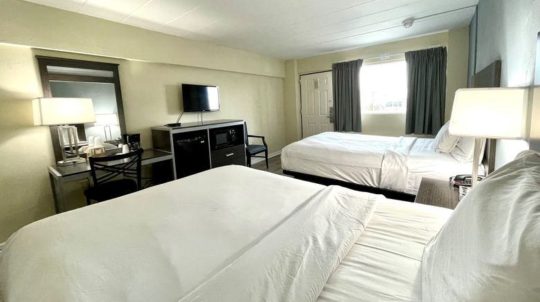 <b>Red Carpet Inn Room</b>. Images powered by <a href="https://www.leonardoworldwide.com/" title="Leonardo Worldwide" target="_blank">Leonardo</a>.