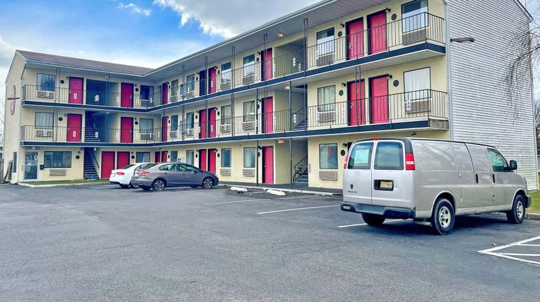 <b>Red Carpet Inn Exterior</b>. Images powered by <a href="https://www.leonardoworldwide.com/" title="Leonardo Worldwide" target="_blank">Leonardo</a>.