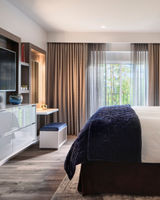 Sunset Marquis