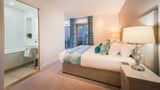 Highland Apartments by Mansley Room