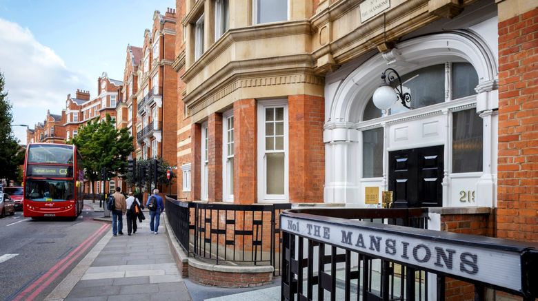 <b>The Mansions Exterior</b>. Images powered by <a href="https://www.leonardoworldwide.com/" title="Leonardo Worldwide" target="_blank">Leonardo</a>.