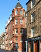 Braid Apartments by Mansley