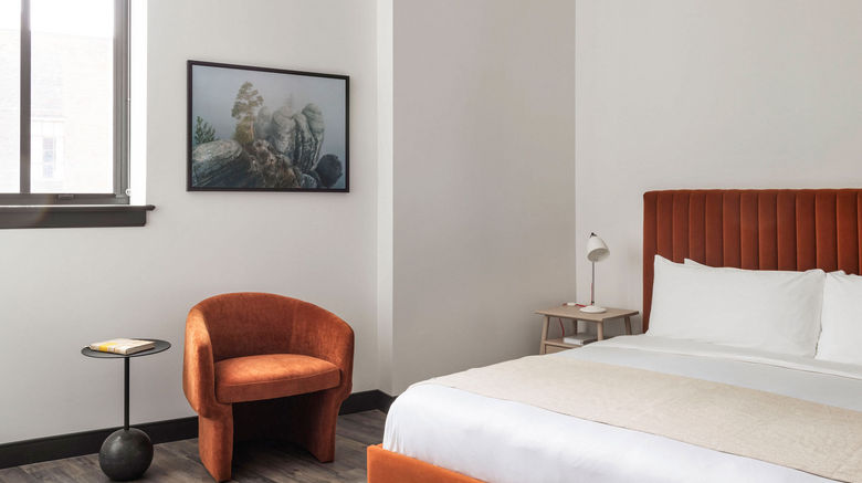 <b>Roost Cleveland Room</b>. Images powered by <a href="https://www.leonardoworldwide.com/" title="Leonardo Worldwide" target="_blank">Leonardo</a>.