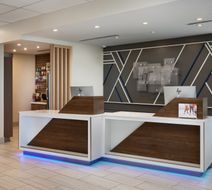 Holiday Inn Express & Suites Gulf Breeze Lobby