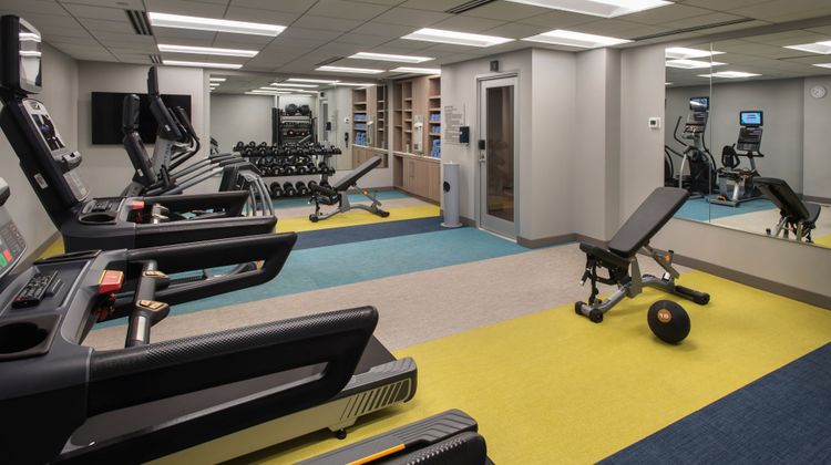 TownePlace Suites New York Brooklyn Recreation