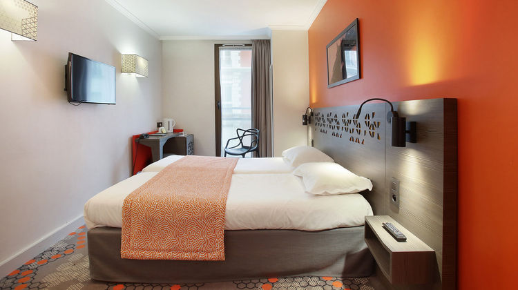 Eiffel Capitol Room