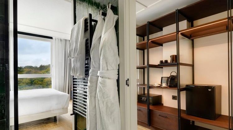 Hotel Tres Reyes San Sebastian Room