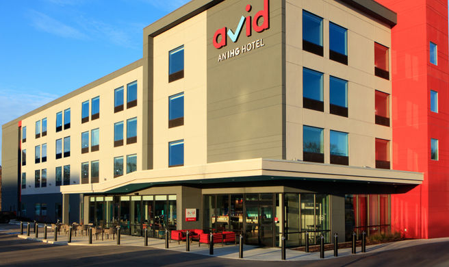 avid hotel Auburn-University Area Exterior