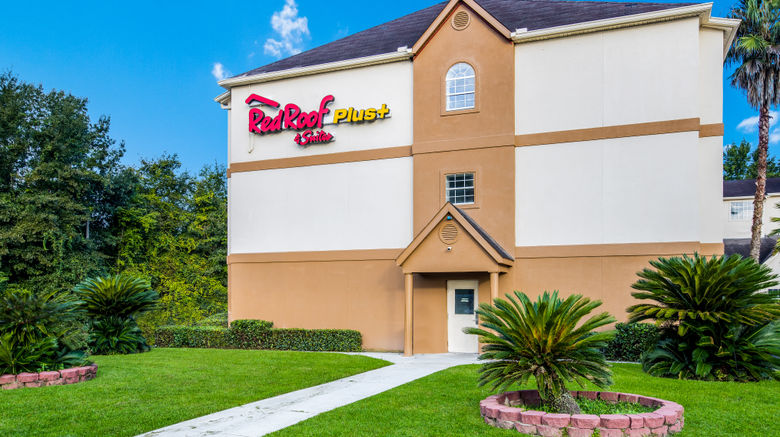 <b>Red Roof PLUS+ & Suites Savannah I-95 Exterior</b>. Images powered by <a href="https://www.leonardoworldwide.com/" title="Leonardo Worldwide" target="_blank">Leonardo</a>.