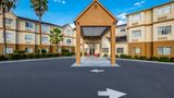 Red Roof PLUS+ & Suites Savannah I-95 Exterior