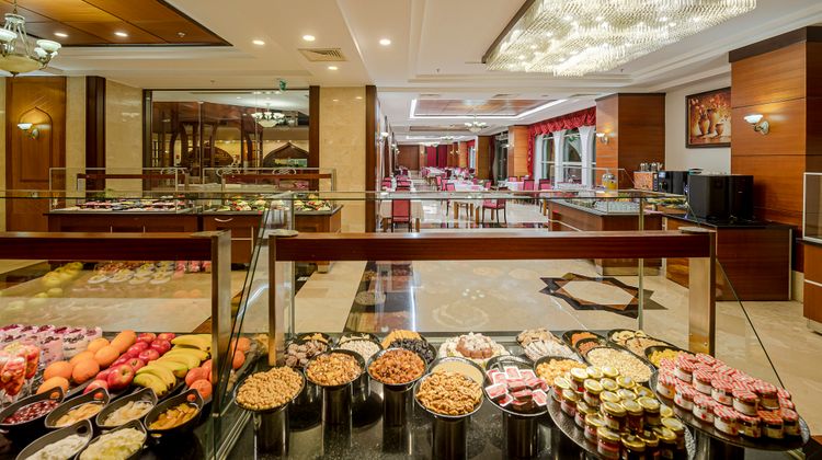 Crowne Plaza Hotel Antalya Restaurant