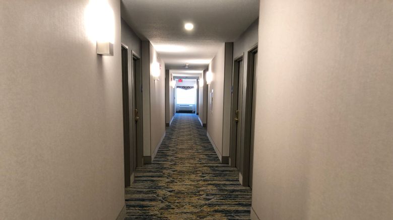<b>Holiday Inn Express and Suites Donegal Lobby</b>. Images powered by <a href="https://www.leonardoworldwide.com/" title="Leonardo Worldwide" target="_blank">Leonardo</a>.